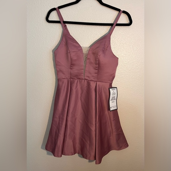 Speechless Mauve Fit & Flare Party Dress – Plunge Mesh Neckline, Size 1, NWT - Picture 1 of 7